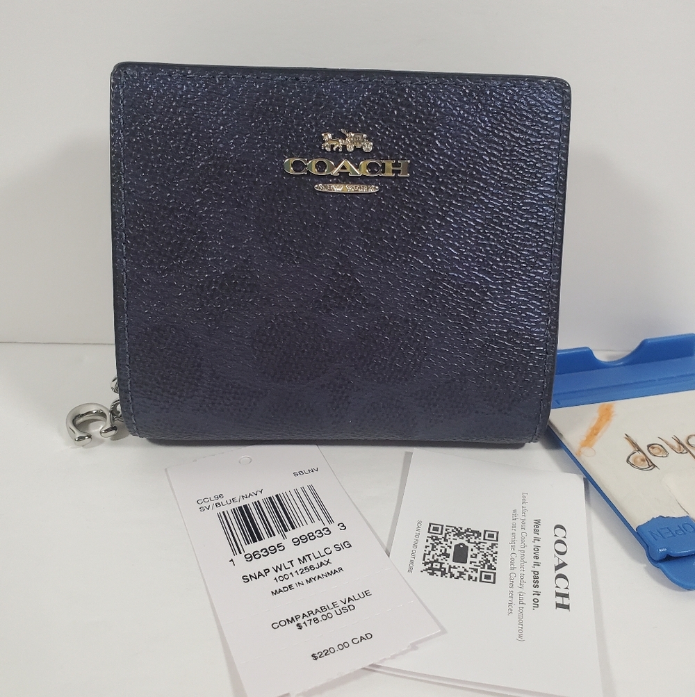 NWT Coach Snap WalletIn Signature Canvas